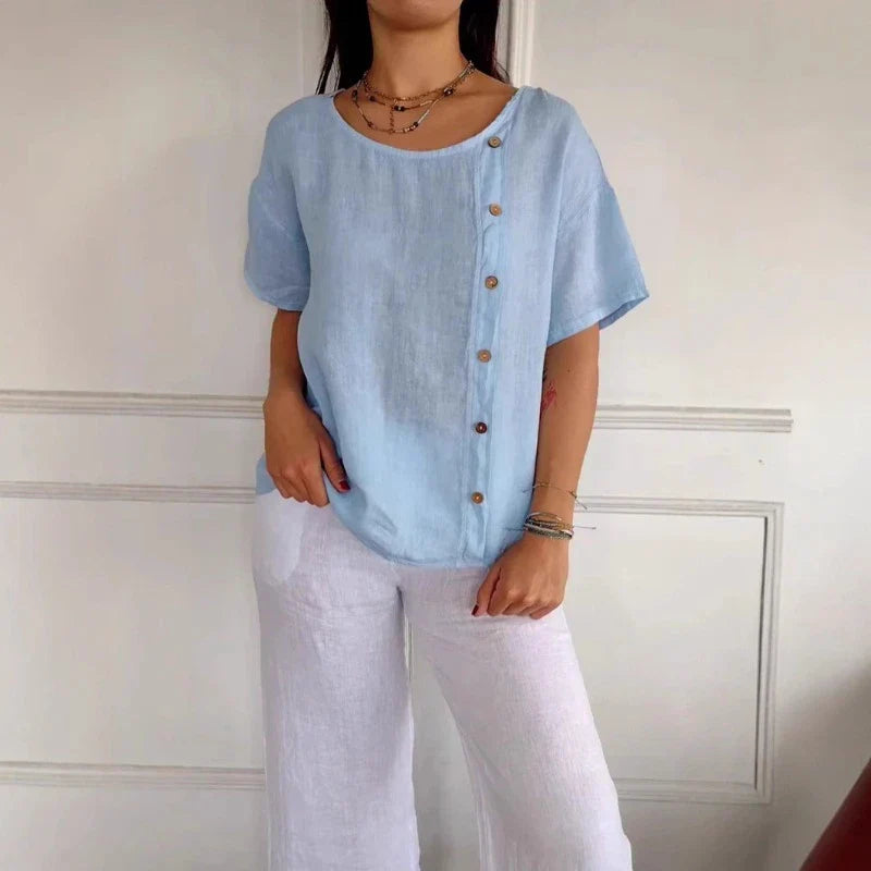 Blusa Amora™ em Algodão Leve com Botões Laterais / Toque Natural, Caimento Solto e Estilo Sem Esforço!