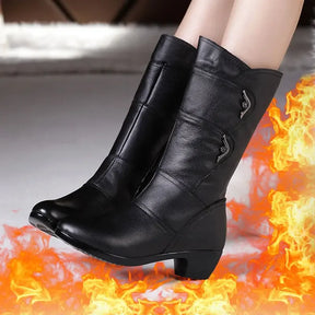 Bota Lucerne™ Forro Térmico e Zíper Lateral / Para Mulheres que Sofrem com o Frio e Não Abrem Mão da Elegância!